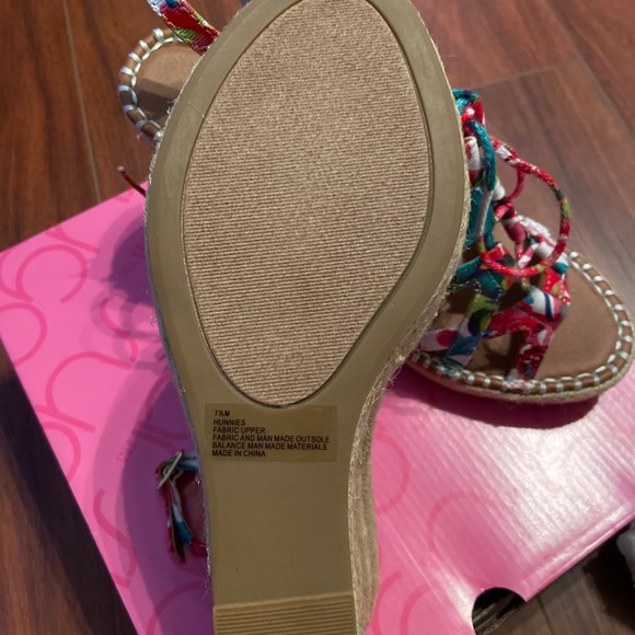 Multi color wedges - Picture 4 of 5